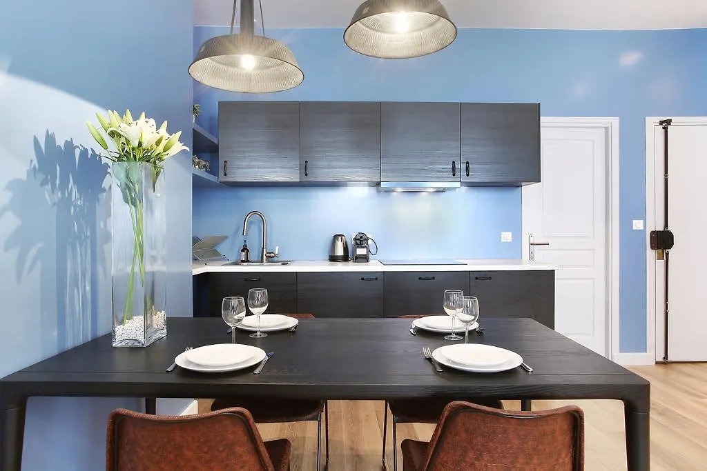 Rent A - Bonne Nouvelle Apartment